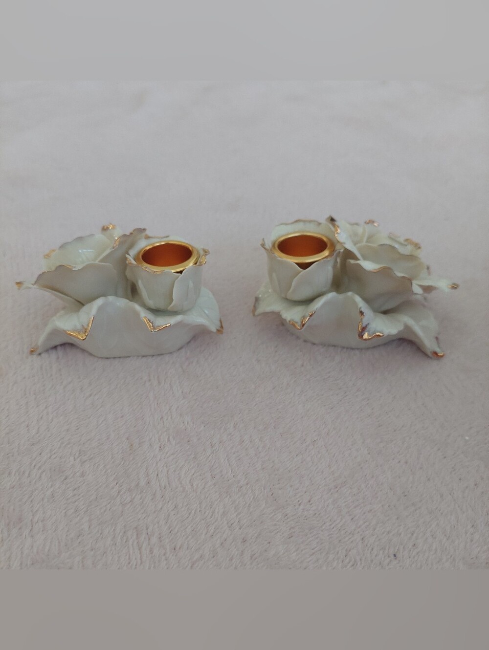 AVON "WINTER ROSE" Candleholders NIB - Picture 12 of 14